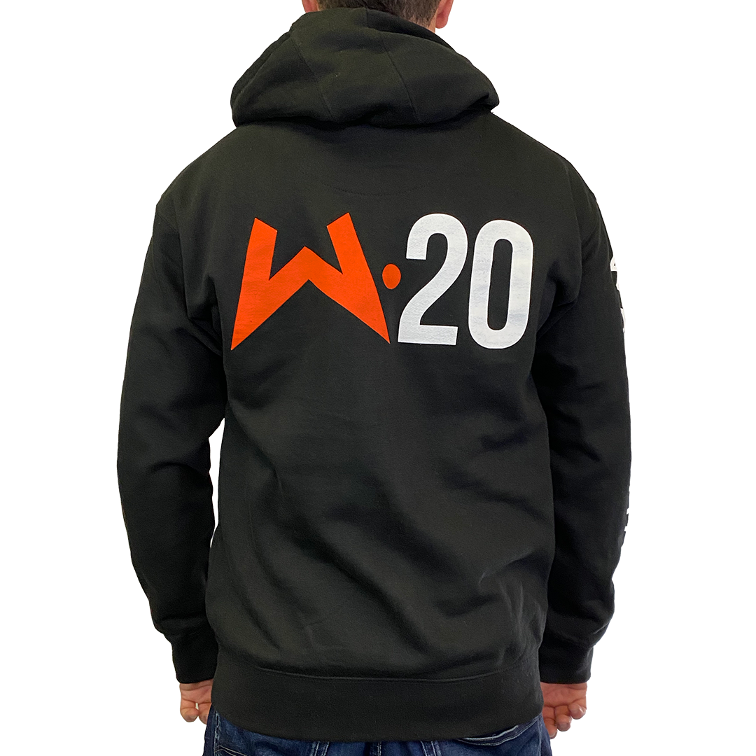 Pullover Hoodie in Black